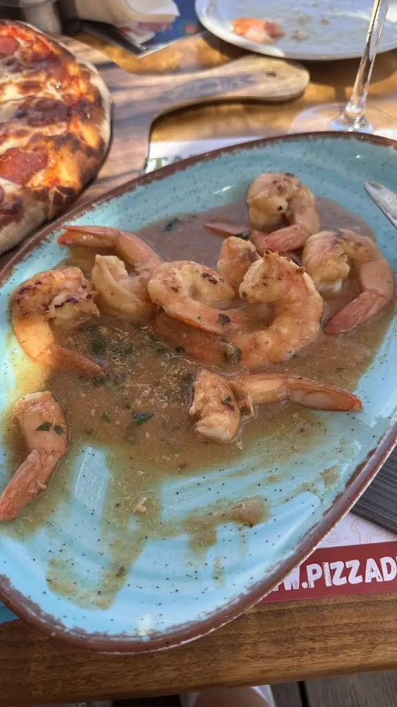 Yana Panayotova_De Facto_Néa Iraklítsa_Bewertung