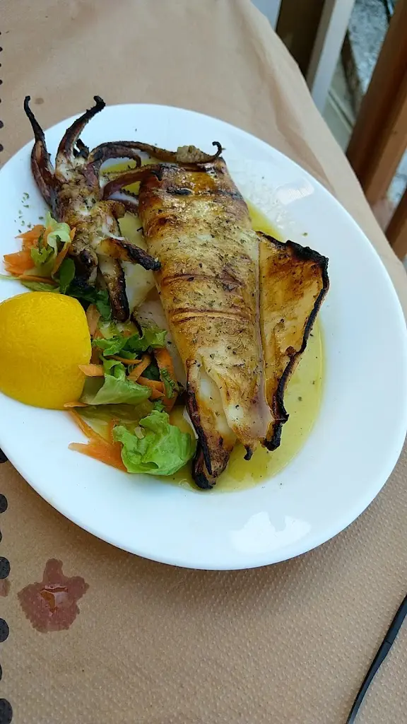 Menu_TO LIMANAKI_Néa Iraklítsa_image_8