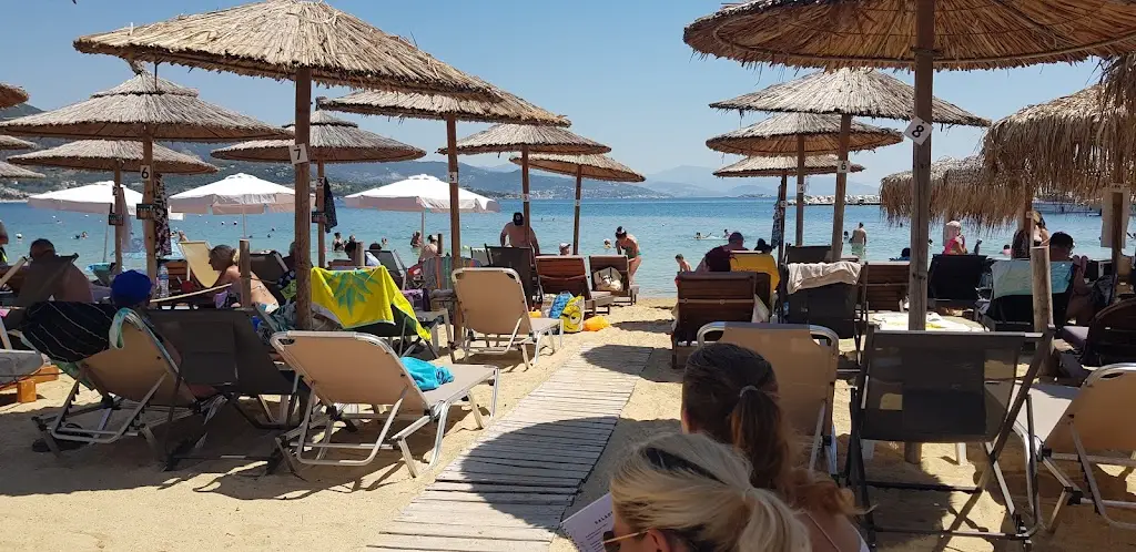 Paralia Bar & Grill_Néa Iraklítsa_slider_image_3