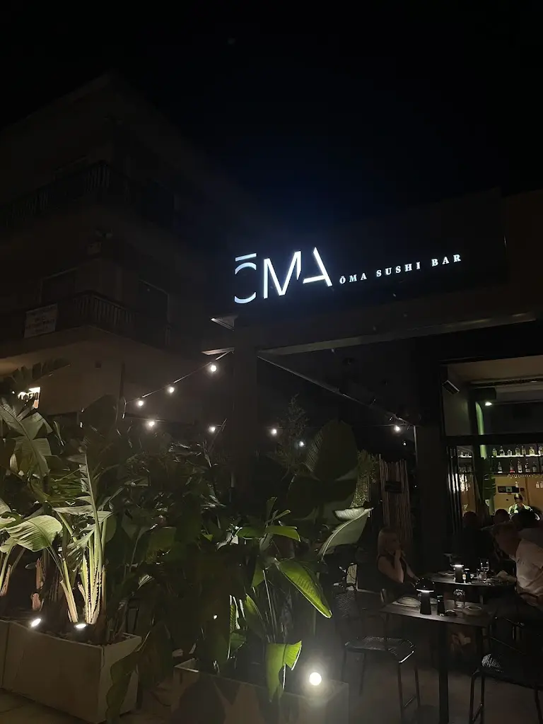 Chloe_Oma Sushi Bar_Ilioúpoli_Bewertung