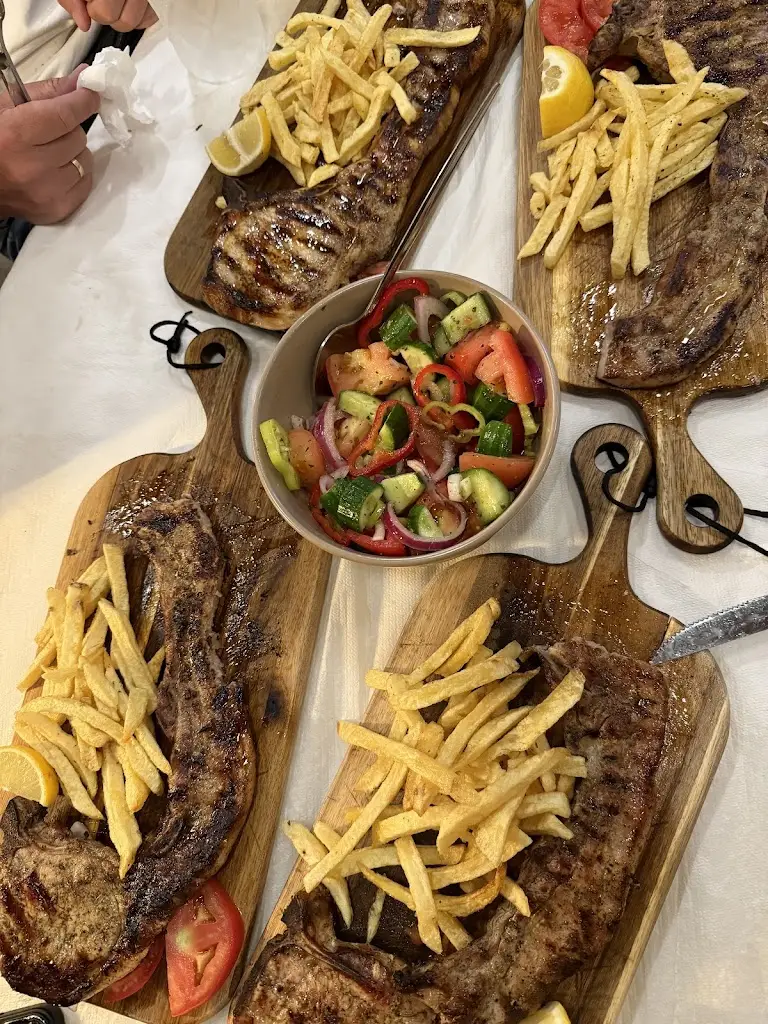 Eduard Bijelic_Αλάτι & Ρίγανη_Néa Iraklítsa_review