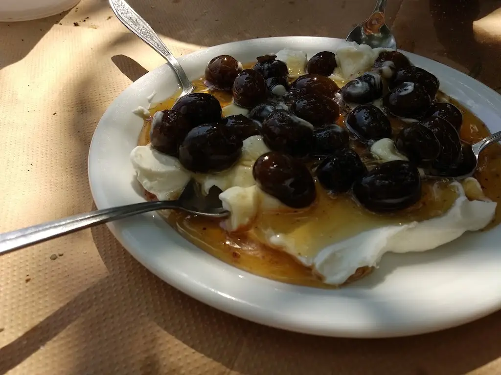 Menü_Το Ουζάκι της 