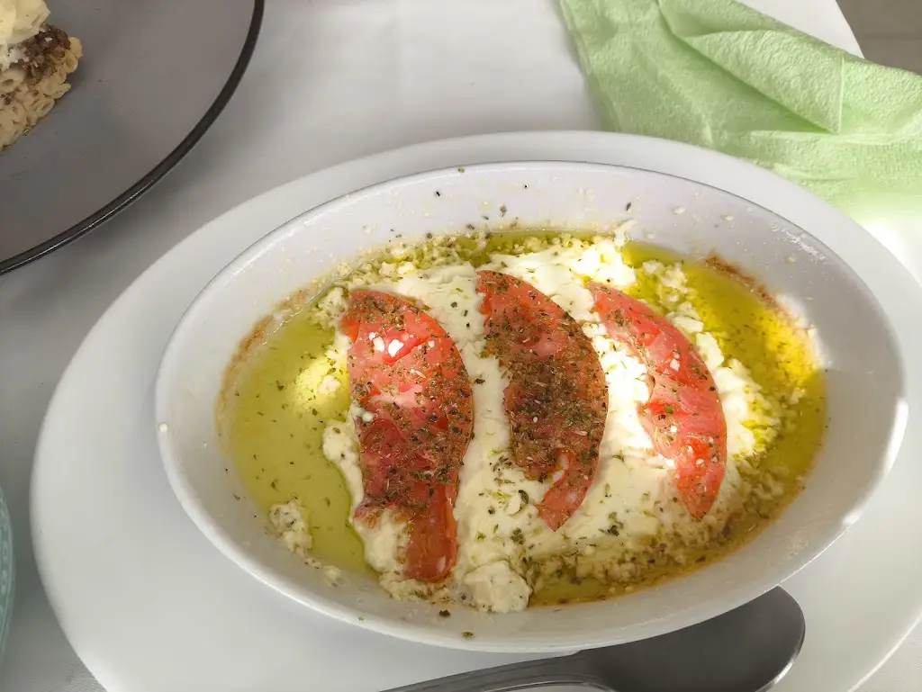 Taverna Restorant Cafe_Néa Karváli_slider_image_1