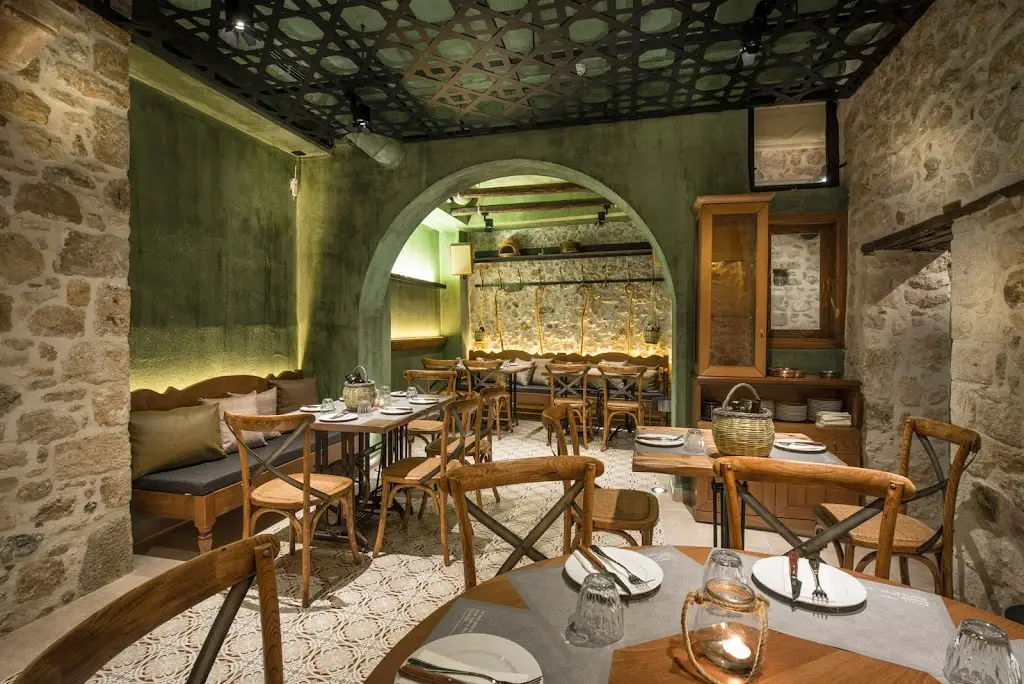 Peskesi restaurant à Irákleio