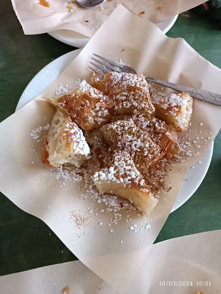 Menu_Bougatsa “O Giorgos”_Néa Karváli_image_7