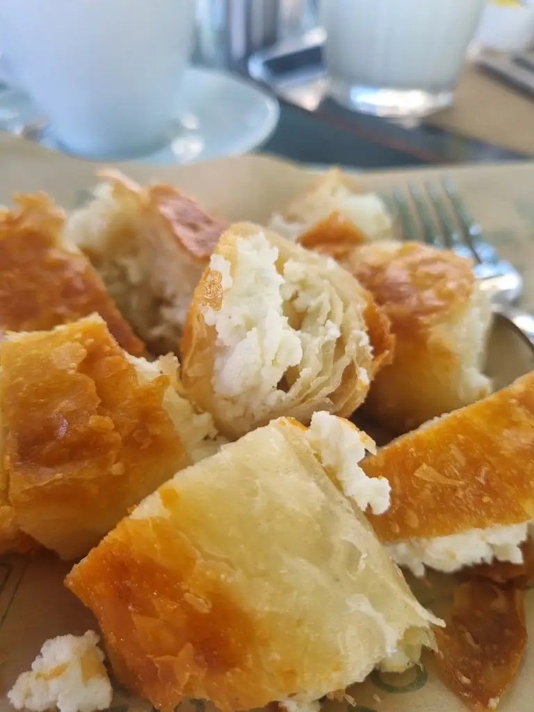 Plamena Draganova_Bougatsa “O Giorgos”_Néa Karváli_review