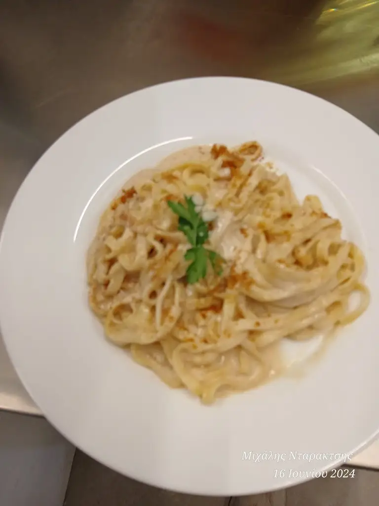 Menu_Agricultural fishing cooperative Keramoti_Néa Karyá_imagen_8