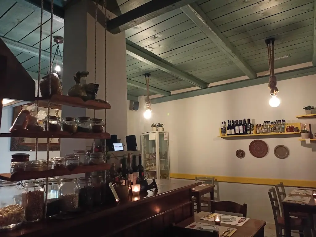 Lola restaurant à Irákleio