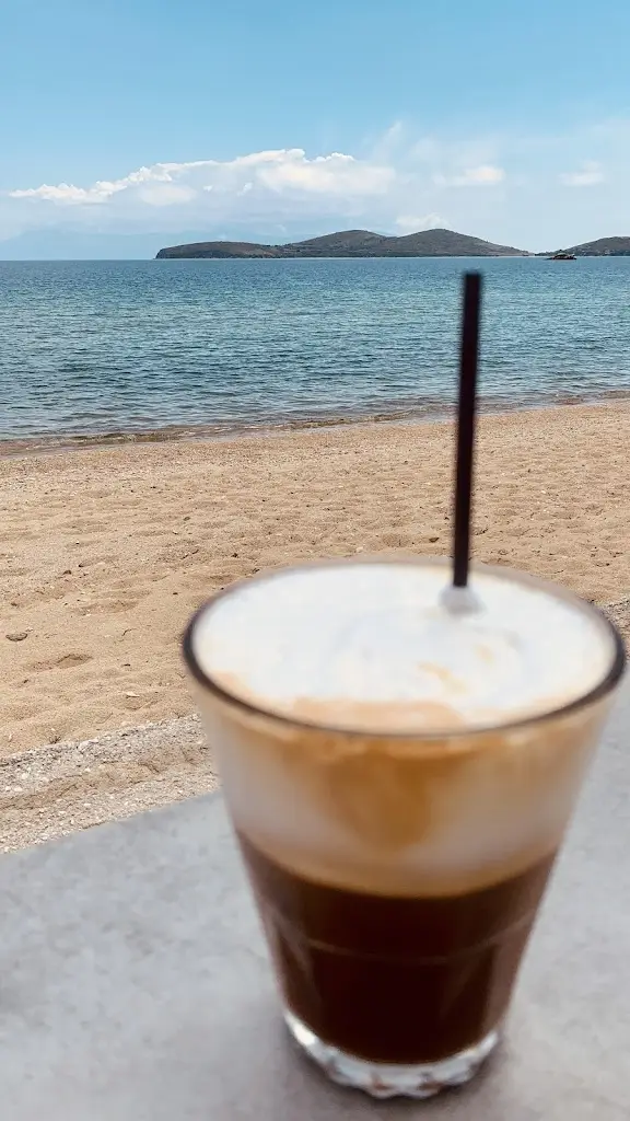 Menü_Edem Cafe Pizza_Néa Péramos_Bild_6