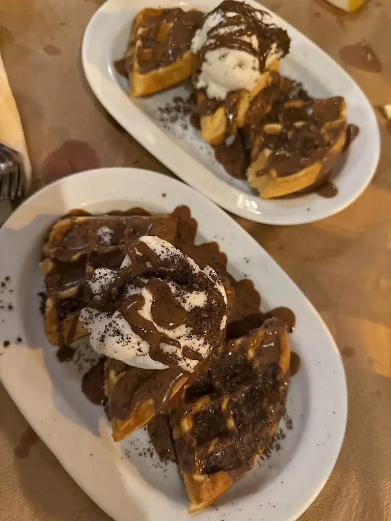 Οι Βάγιες_Mytilene_slider_image_3