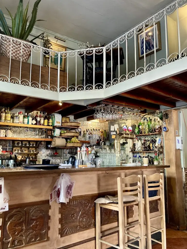 Mousiko Kafeneio_Mytilene_slider_image_3