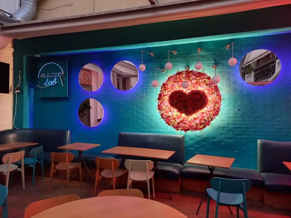 Mezzo Restaurant in Mytilene