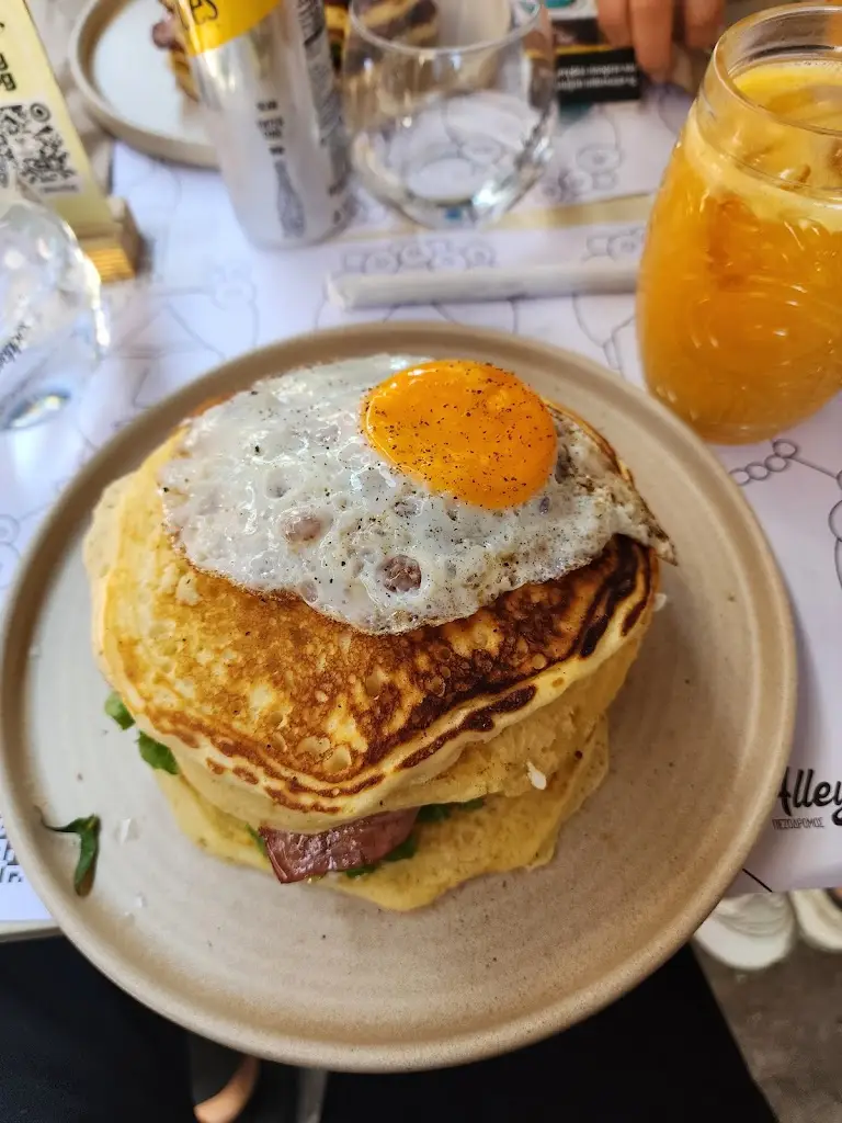 Menu_Alley dog_Mytilene_image_4