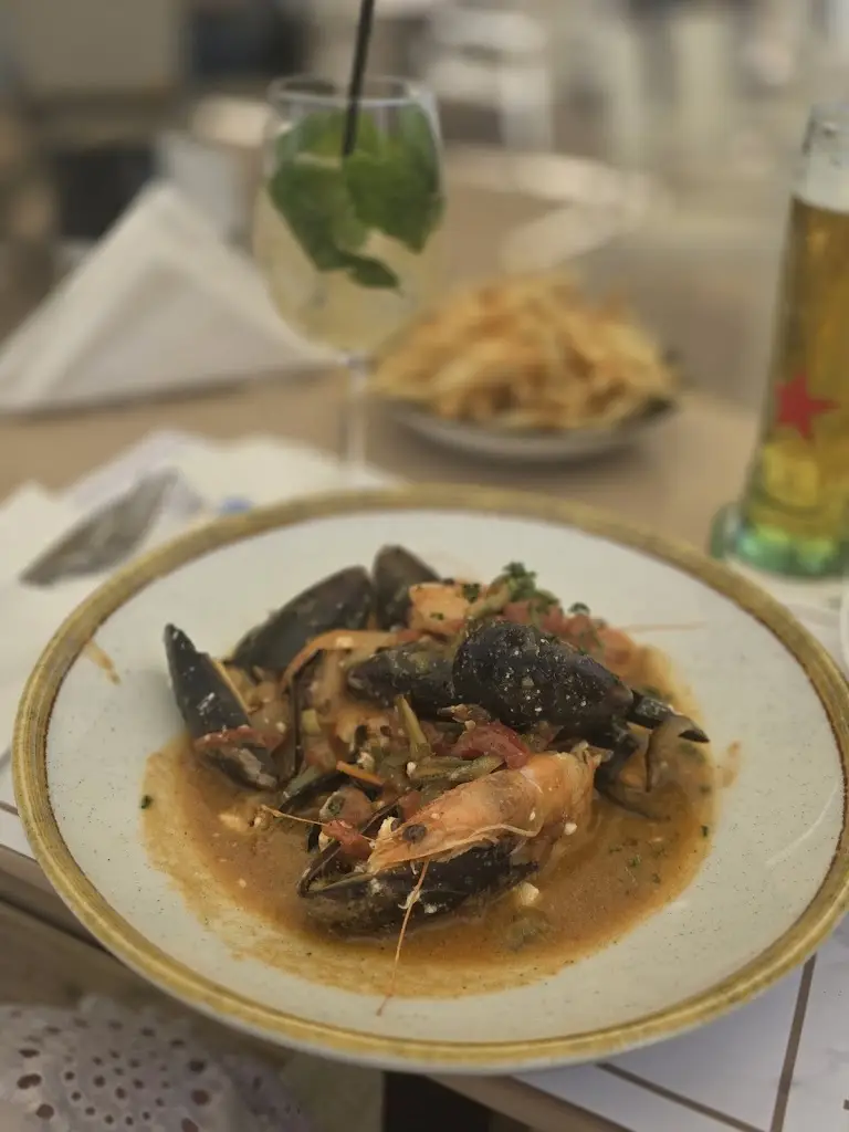 Amber Murphy_Mare Coffee Bar & Food_Irákleio_Bewertung