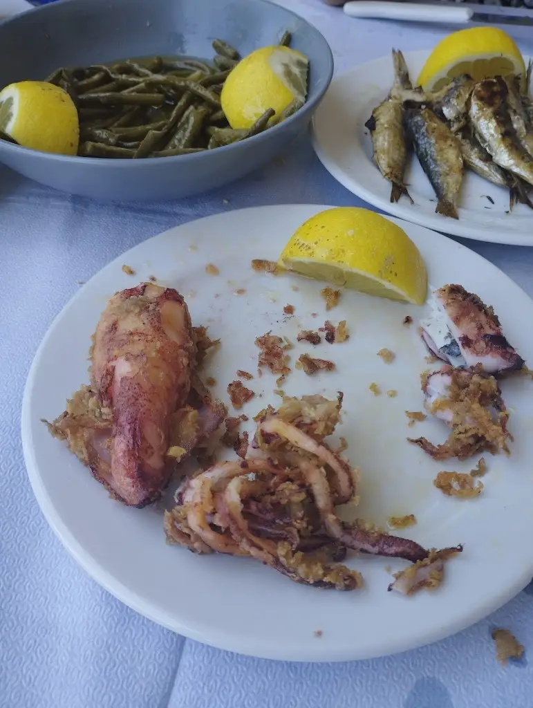 Menu_Gorgona Tavern_Mytilene_image_8