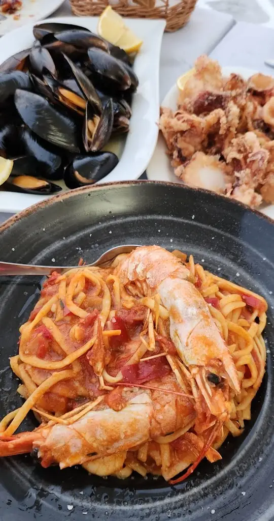 petek Bolel_Restaurant - Cafe 