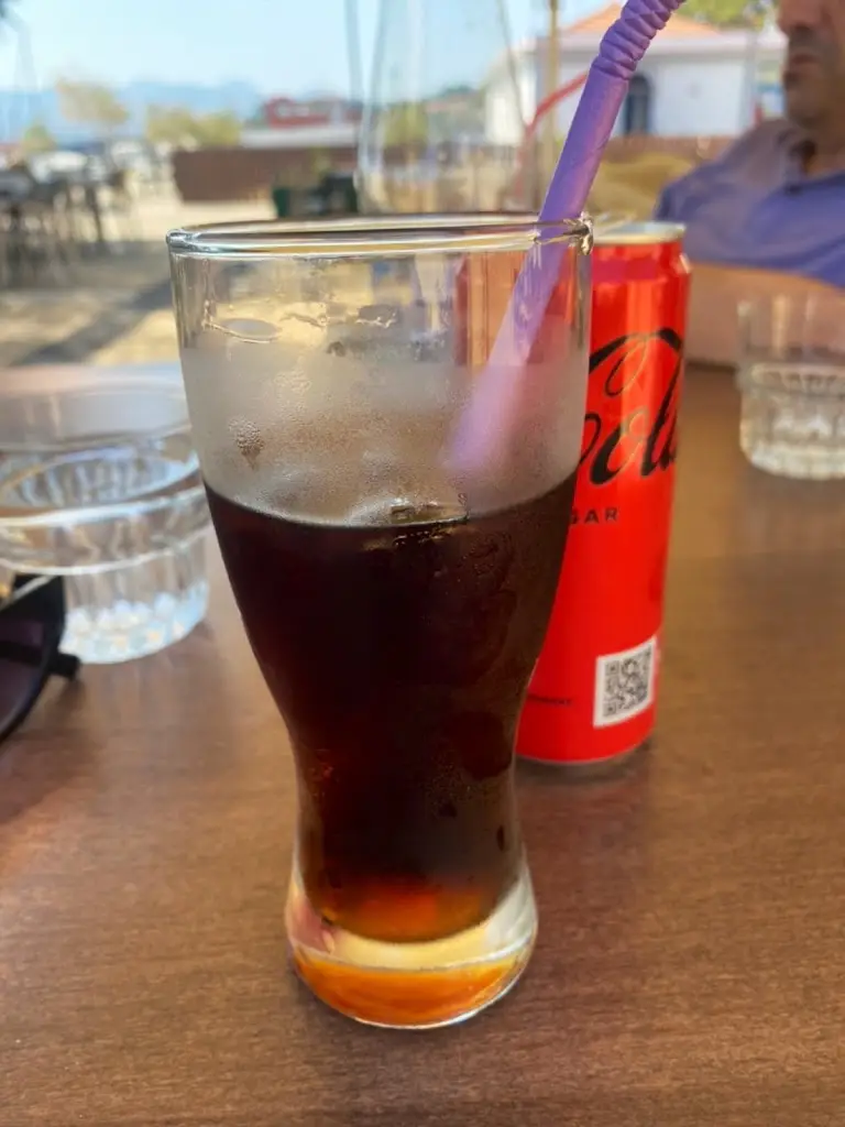 Menü_REMEZZO Oinousses_Oinousses_Bild_1