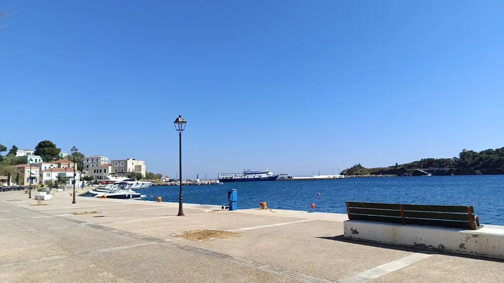 REMEZZO Oinousses_Oinousses_slider_image_2