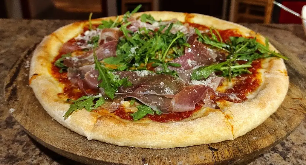 Rodostamo Trattoria_Oinousses_slider_image_3