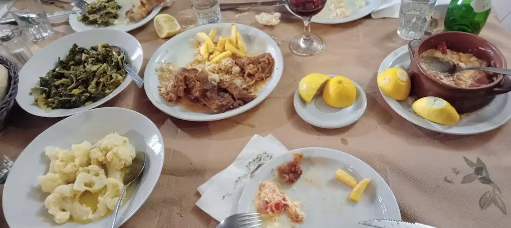 Menü_Ταβέρνα Σπηλιά_Nikísiani_Bild_1