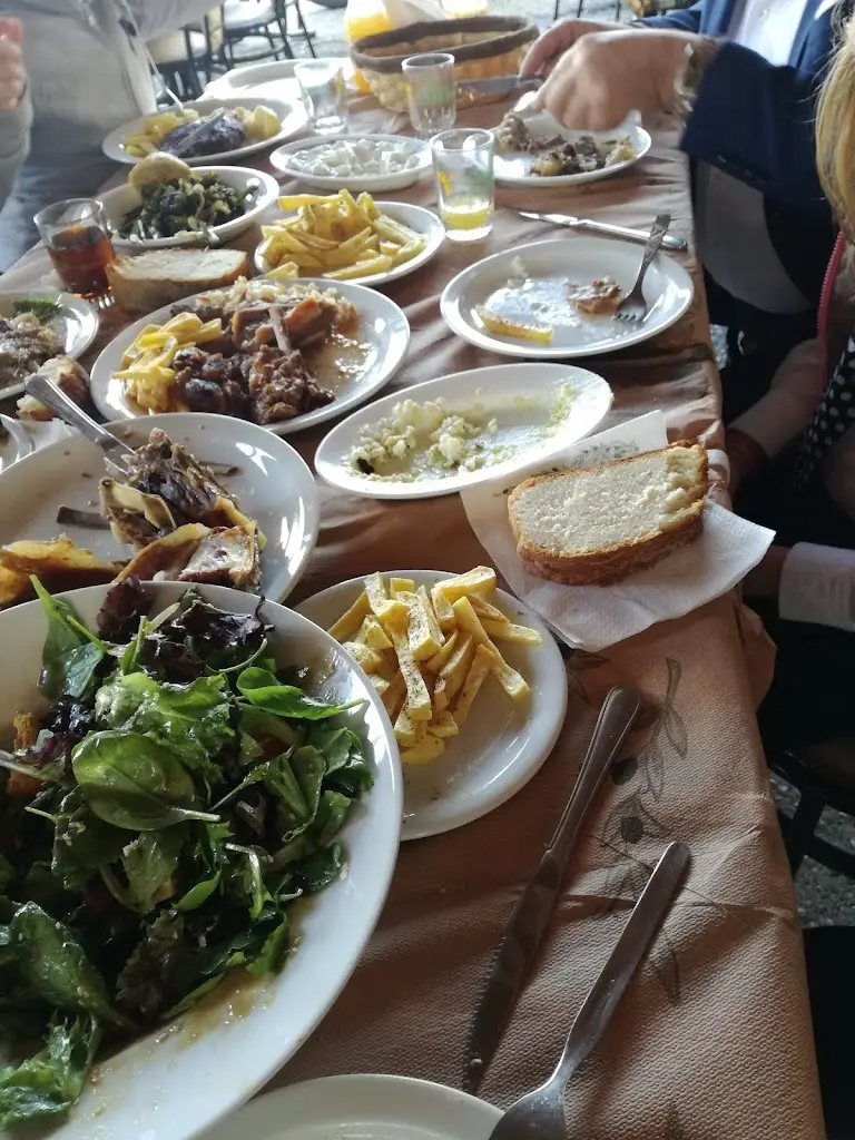 Menü_Ταβέρνα Σπηλιά_Nikísiani_Bild_3