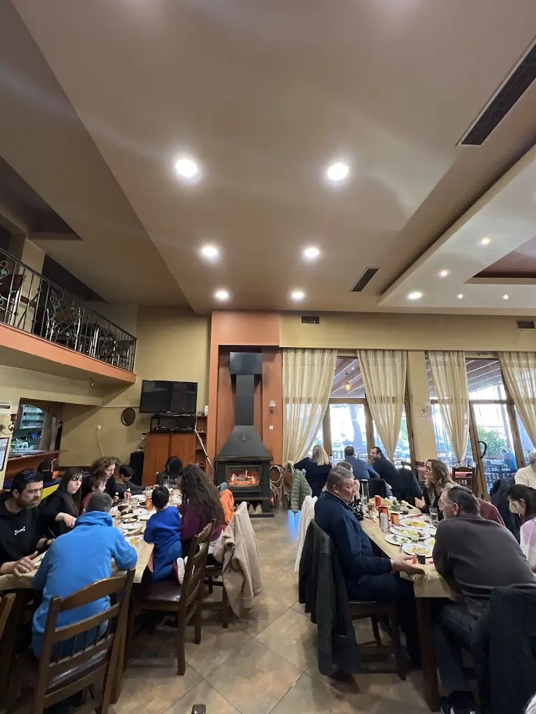 Nena Eleftheroglou_Ψησταρια 