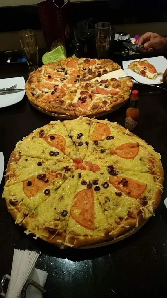 Menü_Pizza Klironomos_Nikísiani_Bild_3