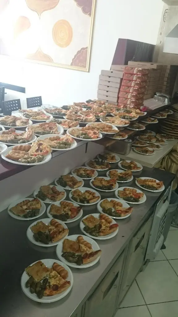 Menü_Pizza Klironomos_Nikísiani_Bild_4