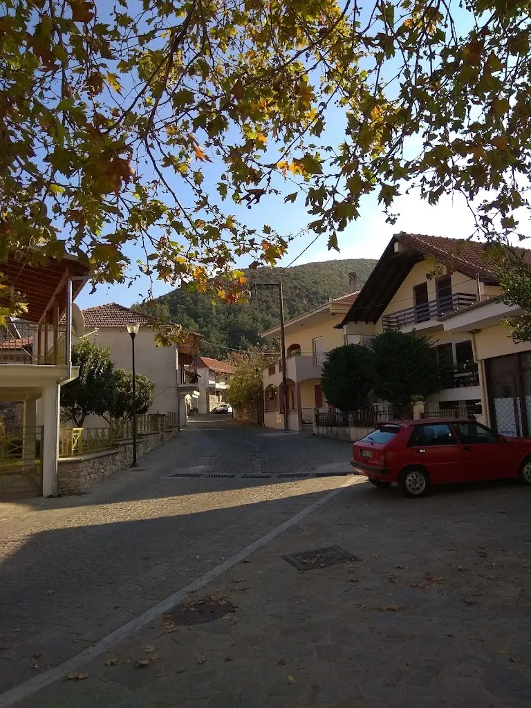 Ο Πλάτανος_Nikísiani_slider_image_3