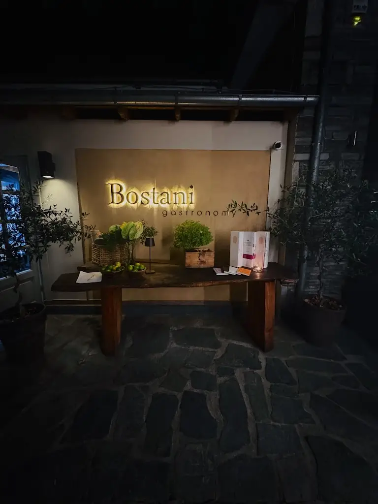Bostani Restaurant in Nikísiani