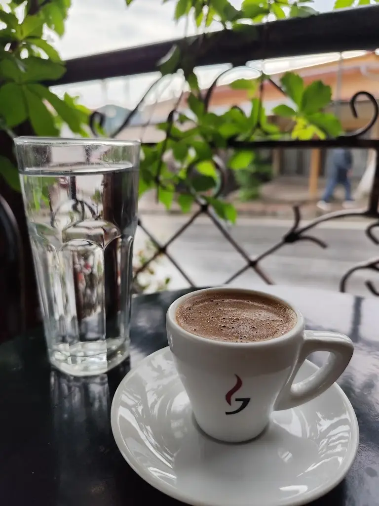 Caffe Conne Παπασταύρου_Nikísiani_slider_image_3