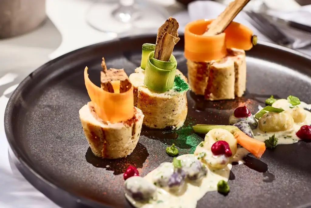 Kymata Restaurant & Cocktail bar_Peteinós_slider_image_3