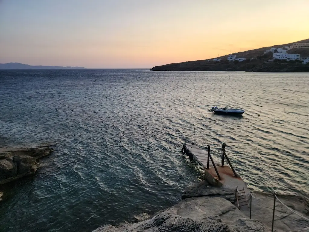 J L_O Ntinos_Peteinós_Bewertung