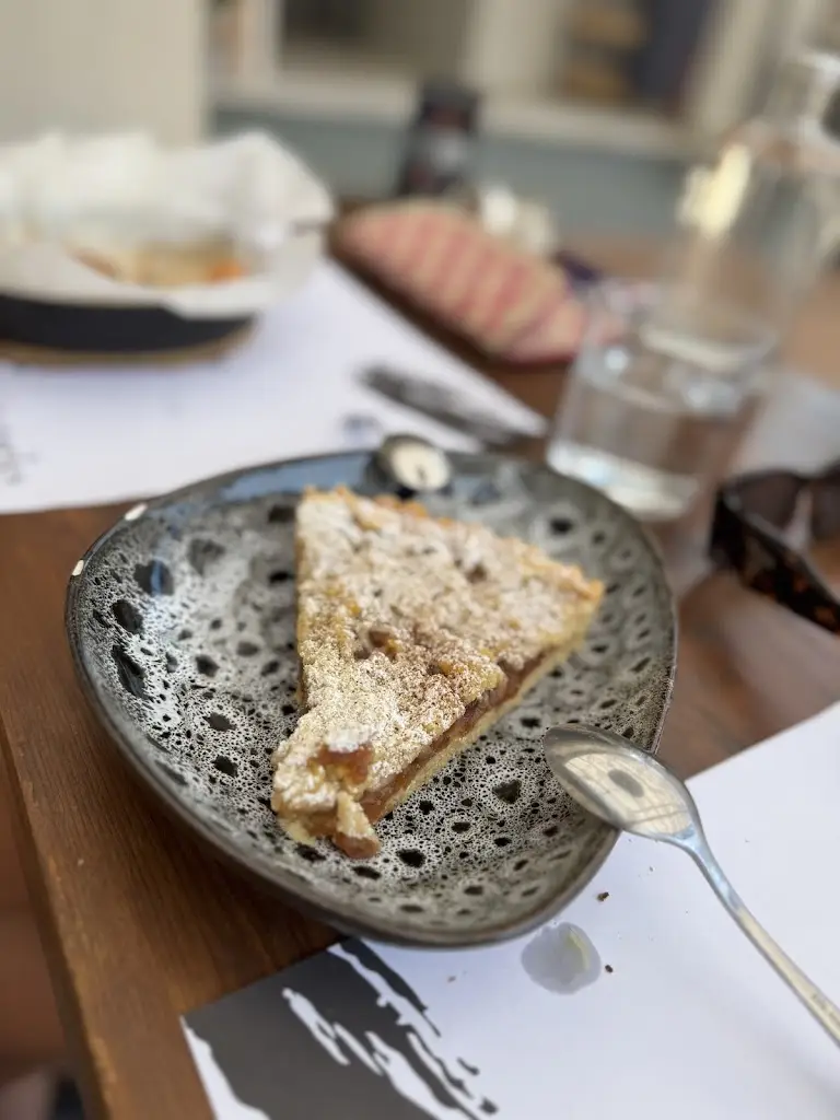 Мария Видева (Mariya Videva)_Sweet Stories By Giorgos_Potamiá_avis