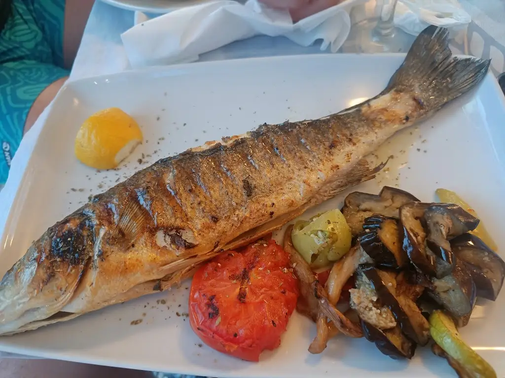 Menu_Captain Fish Tavern_Potamiá_image_9