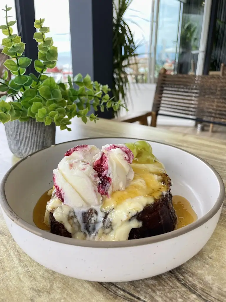 Menu_Enjoy Coffee & Brunch_Paralía Ofryníou_image_6