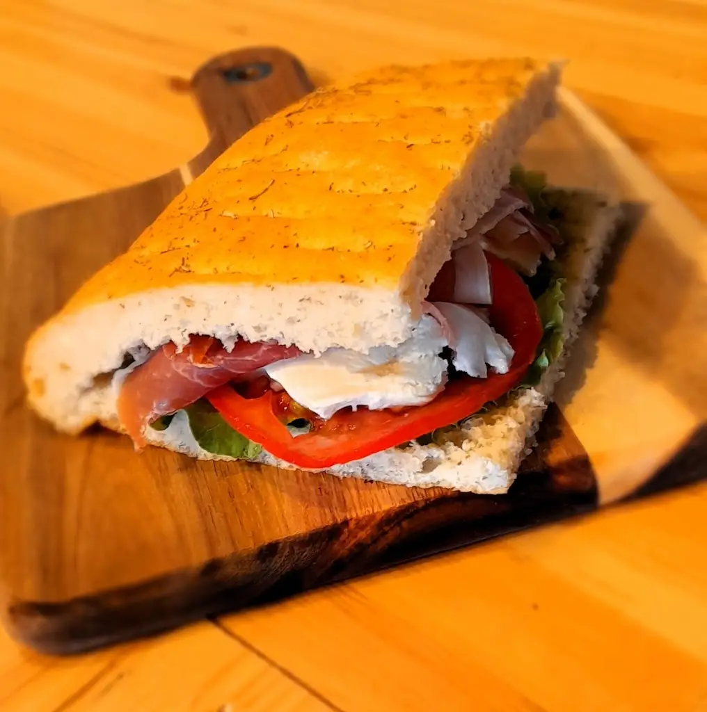 Enjoy Coffee & Brunch_Paralía Ofryníou_slider_image_3