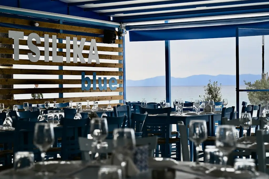 Tsilika Blue Restaurant in Paralía Ofryníou