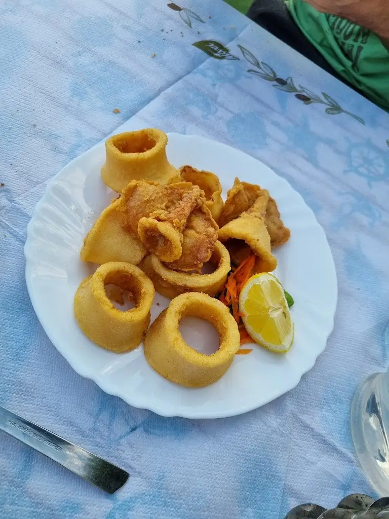 Menu_Orea Ellas_Paralía Ofryníou_imagen_7