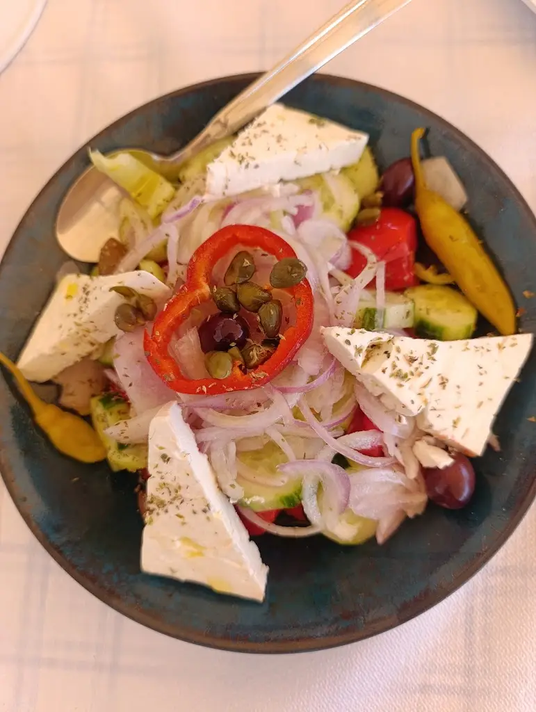 Menu_Orea Ellas_Paralía Ofryníou_imagen_8