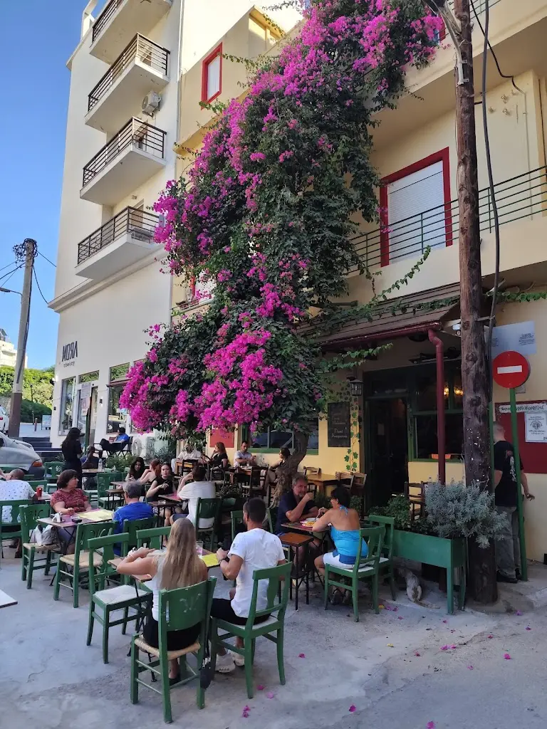 Siga Siga_Irákleio_slider_image_3