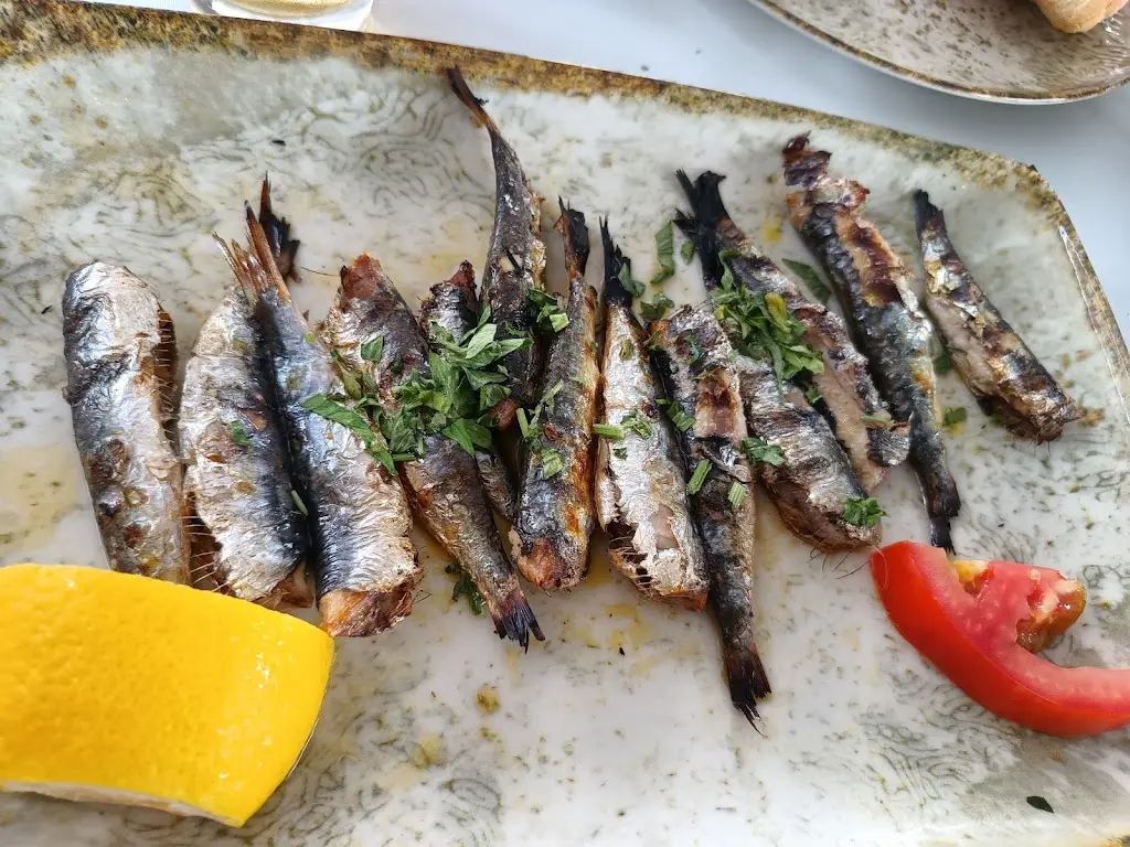 Menü_Kyriakos Taverna_Paralía Ofryníou_Bild_7