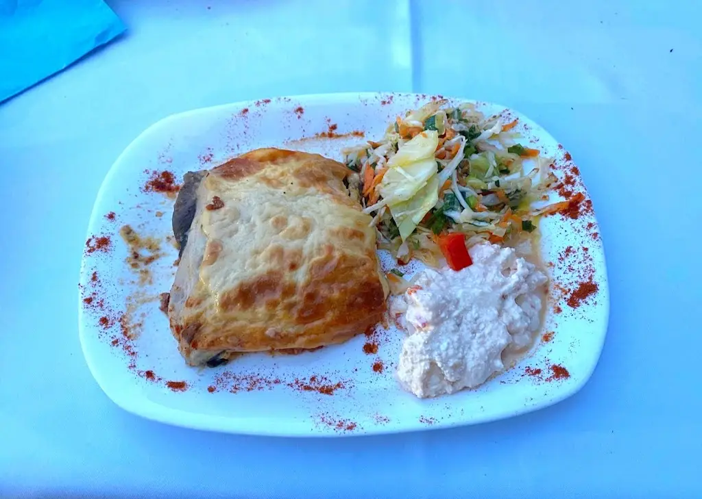 Kyriakos Taverna_Paralía Ofryníou_slider_image_2