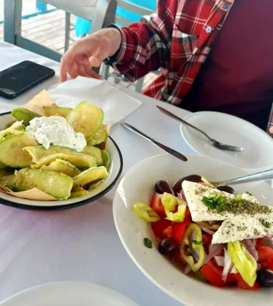 Maria G_Καθ´οδόν_Paralía Ofryníou_Bewertung