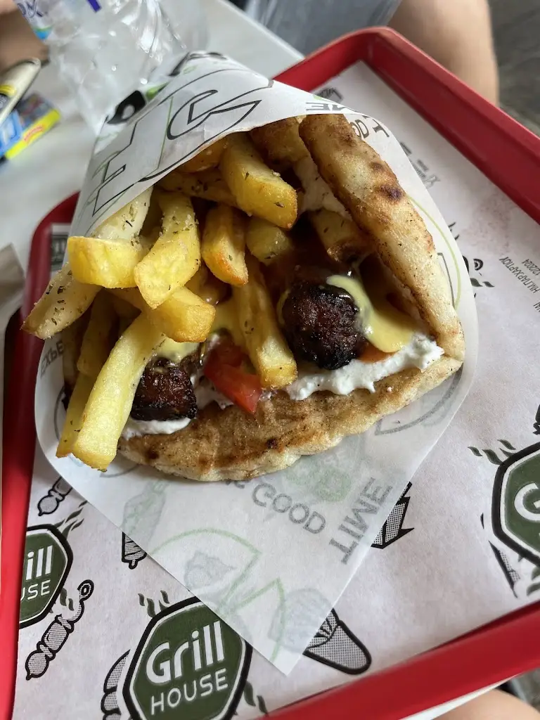 Vicky Drossoy_Kotopoulakia_Paralía Ofryníou_Bewertung