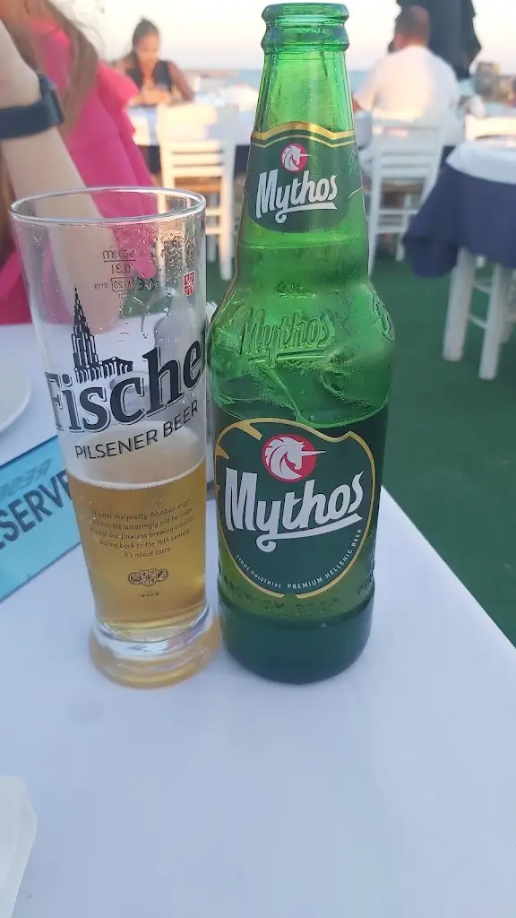 Menü_Meze meze_Paralía Ofryníou_Bild_8