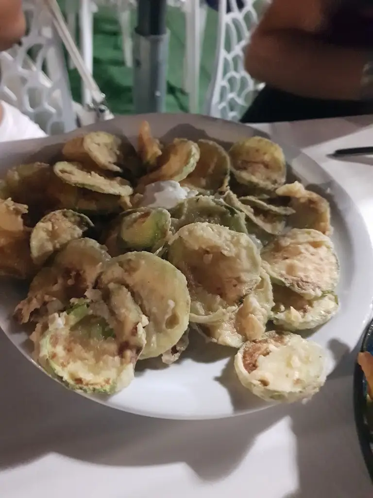 Antonia Panova_Meze meze_Paralía Ofryníou_Bewertung