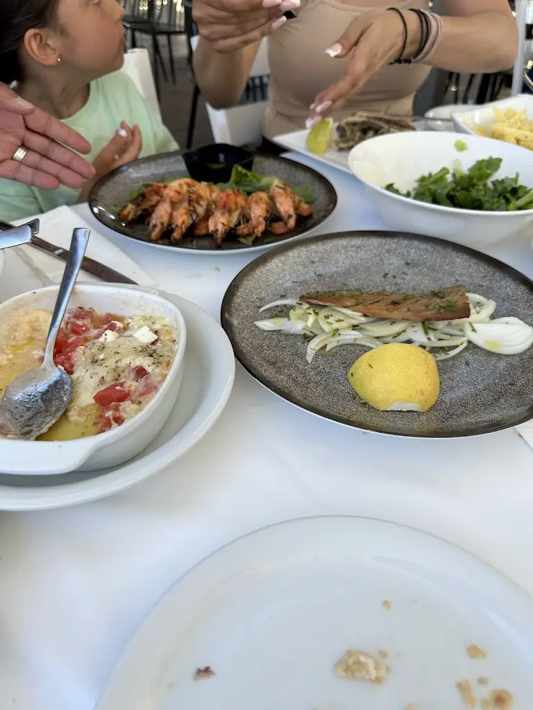 Menü_OCTOPUS Seafood Tavern_Paralía Ofryníou_Bild_1