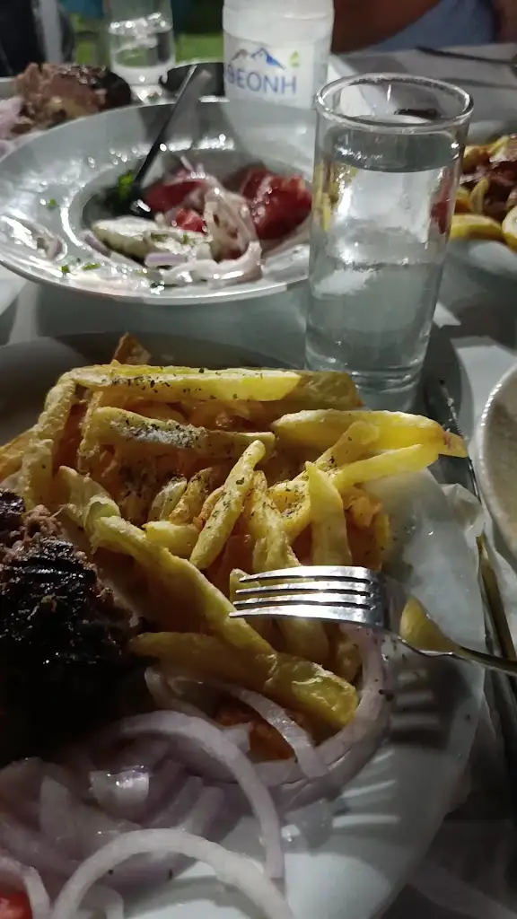 ΠΙΘΑΡΙ Ψαροταβέρνα_Paralía Ofryníou_slider_image_2