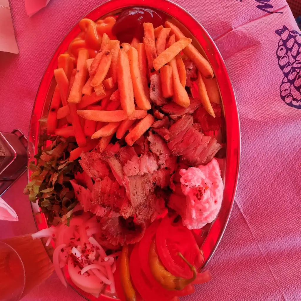 Menü_masa Μπούκα snack bar_Paralía Ofryníou_Bild_4